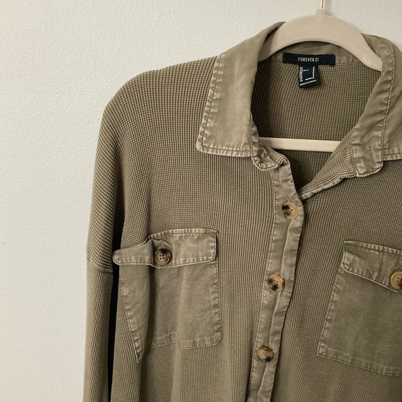 Forever 21 Waffle Lightweight Shacket Small - Picture 3 of 4